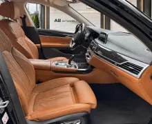 Notranja slika - BMW serija 7: - 740d xDrive Avt.-MAX OPREMA-samo 129900km-ODLIČEN- - 11 - Predogledna slika