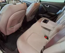 Notranja slika - Hyundai ix35 - 4WD 2.0 Premium+PLIN.BREZ POLOGA DO 7 LET - 12 - Predogledna slika