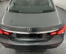 Zunanja slika - Mercedes-Benz E-Razred - E 400 d 4MATIC.KAMERA.USNJE.ACC.ZRAČ.VZMETENJE.LE - 15 - Predogledna slika