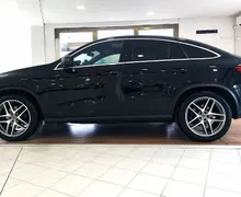 Zunanja slika - Mercedes-Benz GLE-Razred - GLE coupe 350 d AMG 4MATIC-PANOR-VL.KLJUKA-AKT.T-DAB-VIDEO - 3 - Predogledna slika