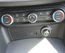 Zunanja slika - Alfa Romeo Stelvio - Q4 2.2 Multijet 210 Veloce Avt. - 13 - Predogledna slika