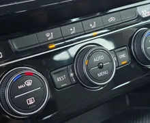 Zunanja slika - Volkswagen Passat - Variant 1.6 TDI BMT SCR DSG LED-NAVI-PDC-ALU PLATIŠČA - 17 - Predogledna slika