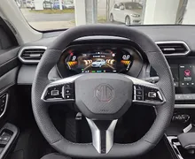 Zunanja slika - MG MG ZS - 1.5L Hybrid Luxury + ZIMSKE PNEVMATIKE - 8 - Predogledna slika