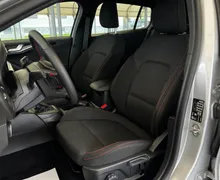 Notranja slika - Ford Focus - 1.0•ST-Line•LED•PDC•KAMERA•F1•NAVI• - 11 - Predogledna slika