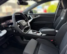 Notranja slika - Audi Q4 e-tron - performance Business - 7 - Predogledna slika
