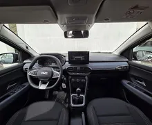 Zunanja slika - Dacia Sandero - Stepway Expression TCe110 + Paket Zima+Vinjeta - 9 - Predogledna slika