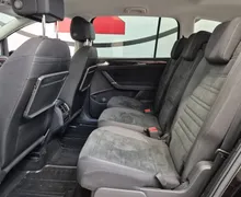 Notranja slika - Volkswagen Touran - 1.6 TDI BMT R-Line - 9 - Predogledna slika