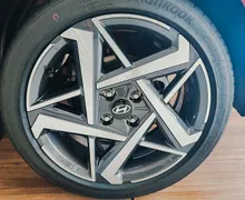 Zunanja slika - Hyundai i20 - 1.0 T-GDI STYLE-KAMERA-REZ.K-WINTER-DAB-LED-VIDEO - 4 - Predogledna slika