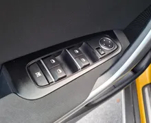 Zunanja slika - KIA XCeed - 1.0 T-GDi - SLOVENSKI - POTRJENA SERVISNA KNJIGA - 17 - Predogledna slika