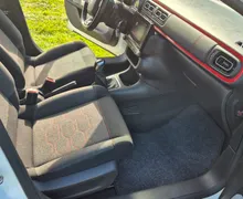Notranja slika - Citroën C3 - 1,2 PureTech 83 S&S Shine - 14 - Predogledna slika