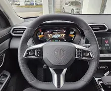 Zunanja slika - MG MG ZS - 1.5L Hybrid Luxury + ZIMSKE PNEVMATIKE - 10 - Predogledna slika