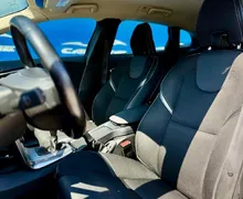 Zunanja slika - Volvo V40 - D2 Business | LED | Navi. | Tempo. | Park senzor | - 7 - Predogledna slika