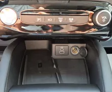 Zunanja slika - Ford Kuga - Titanium 2.5 Duratec Hybrid 180PS FHEV - 20 - Predogledna slika