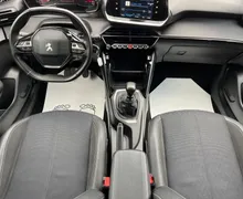 Notranja slika - Peugeot 208 - 1.2 PureTech 100  Allure-1 LASTNICA-ALU-NAVI-PDC - 8 - Predogledna slika