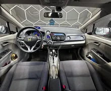 Notranja slika - Honda Insight - 1.3 HYBRID AVTOMATIK KLIMA TEMPOMAT NOVE Z. GUME.. - 9 - Predogledna slika