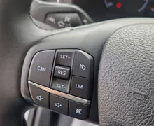 Zunanja slika - Ford Transit - Furgon TREND elektromotor 135kW 184KM -SLO - 12 - Predogledna slika