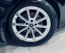 Zunanja slika - Mercedes-Benz A-Razred - A 180 AMG NAVI-GRETJE-LED-PDC-ACC... - 19 - Predogledna slika