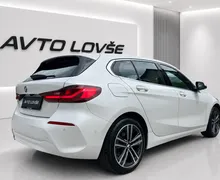 Notranja slika - BMW serija 1: - 116d-1 LASTNICA-ALU-LED-NAVI-KAM-ODLIČEN - 7 - Predogledna slika