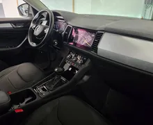 Notranja slika - Škoda Kodiaq - 4x4 2.0 TDI Ambition Tour DSG - Matrix.virtual.ACC - 10 - Predogledna slika