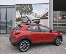 Zunanja slika - KIA Stonic - 1.4 MPI 73.3 kW 100 KM  EX Edition 6M T - 2 - Predogledna slika