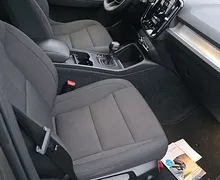 Zunanja slika - Volvo XC40 - D3 Momentum Pro FULLED•LANE•VIRTUAL•GRETJE•KEYLESS - 6 - Predogledna slika