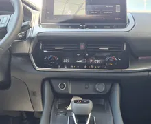 Zunanja slika - Nissan Qashqai - 1.3 DIG-T M.Hyb.158 2WD X-Tr. N-CONNECTA - 15 - Predogledna slika