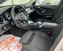 Notranja slika - Mercedes-Benz C-Razred - C 200 d-BI-XENON-LED-AUT-KAMERA-RADAR TEM-NAVI-F1 - 8 - Predogledna slika