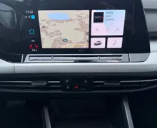 Notranja slika - Volkswagen Golf Variant - 2.0 TDI BMT Life DSG-ACC-LED-Vlečna kljuka-Masaža - 9 - Predogledna slika