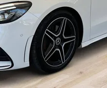 Notranja slika - Mercedes-Benz B-Razred - B 200 d Aut•AMG Line•1LASTNIK•KAMERA•PDC•... - 9 - Predogledna slika