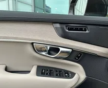Notranja slika - Volvo XC90 - B5 AWD Ultra Bright Avt. 7s AT AWD - 14 - Predogledna slika