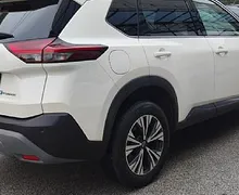 Zunanja slika - Nissan X-Trail - 1.5 e-Power N-Connecta Avt.  Garancija do 2032 - 4 - Predogledna slika