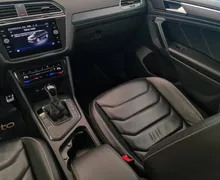 Notranja slika - Volkswagen Tiguan - 1.5 TSI  R-Line DSG•Bogata dodatna oprema... - 12 - Predogledna slika