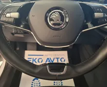 Notranja slika - Škoda Octavia - Combi 2.0 TDI DSG-NAVI-PDC-ACC-FULL LED-ALU- - 12 - Predogledna slika