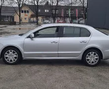 Zunanja slika - Škoda Superb - 1.9 TDI + XENON + NAVI + BREZ POLOGA - 8 - Predogledna slika