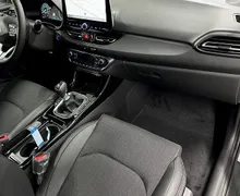 Zunanja slika - Hyundai i30 - 1.5 T-GDI 140 PREMIUM-SMART- WINTER-ECM-W.C. - 5 - Predogledna slika
