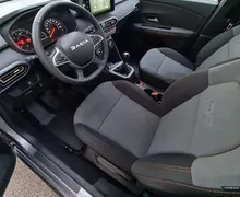 Zunanja slika - Dacia Sandero - 1.0 TCe 110 Stepway Extreme - 8 - Predogledna slika