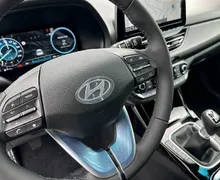 Zunanja slika - Hyundai i30 Wagon - 1.5 T-GDI FL II. PREMIUM   MHEV. SMART. WINTER. - 12 - Predogledna slika