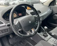 Zunanja slika - Renault Mégane - Megane Berline dCi 90 LIMITED LED AVTO.KLIMA NAVI PDC - 8 - Predogledna slika