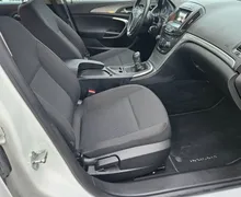 Notranja slika - Opel Insignia - 2.0 CDTI 125KW  SLO  SAMO 135000KM  LED... - 8 - Predogledna slika