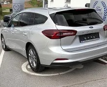 Zunanja slika - Ford Focus - 1.0 EcoBoost 125KM - SLO.VOZILO - samo  8901km - 3 - Predogledna slika