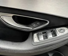 Zunanja slika - Mercedes-Benz C-Razred - 220 d AMG LINE-FULL LED-54.000 KM... - 13 - Predogledna slika