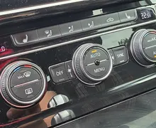 Zunanja slika - Volkswagen Golf - 2.0 GTI BMT DSG LED-ALU-GRETJE SEDEŽEV-NAVI - 16 - Predogledna slika