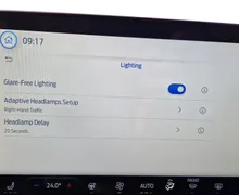 Zunanja slika - Ford Kuga - 2.5 HYBRID PHEV ST-Line CVT-SLO-LED-RADAR-NAVI-360 - 24 - Predogledna slika