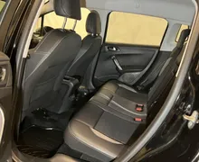 Notranja slika - Peugeot 2008 - 1.2 -LED-NAVI-TEMPOMAT-CROME-ALU-PDC-ODLIČEN... - 11 - Predogledna slika