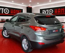 Notranja slika - Hyundai ix35 - 4WD 2.0 Premium+PLIN.BREZ POLOGA DO 7 LET - 10 - Predogledna slika