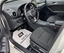 Notranja slika - Mercedes-Benz B-Razred - 200d+NAVI+ACC+F1+ALU+PDC - 9 - Predogledna slika