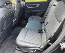 Notranja slika - Audi Q7 - TDI quattro 220 kW - 11 - Predogledna slika