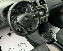 Notranja slika - Volkswagen CrossPolo - 1.4 TDI•PDC SENZORJI•TEMPOMAT•138.000KM•ODLIČEN• - 8 - Predogledna slika