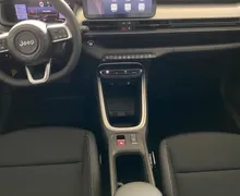 Zunanja slika - Jeep Avenger - Altitude 1.2 E-DCT6 MHEV 100 - 8 - Predogledna slika