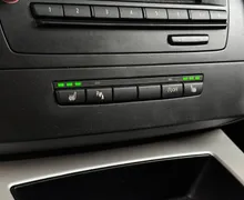 Zunanja slika - BMW Serija 3 - : 318d LCI-STREŠNO OKNO-GRETJE-NAVI-PDC... - 19 - Predogledna slika